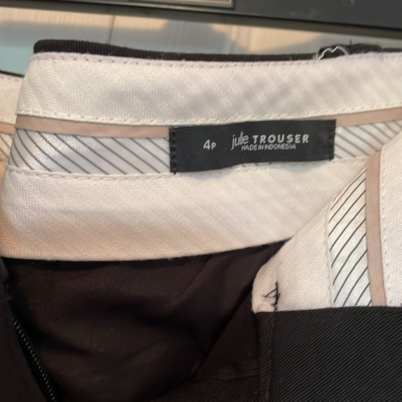 Ann Taylor Loft sz 4 Julie Trouser Career pants black. Front and back pockets - Picture 7 of 10